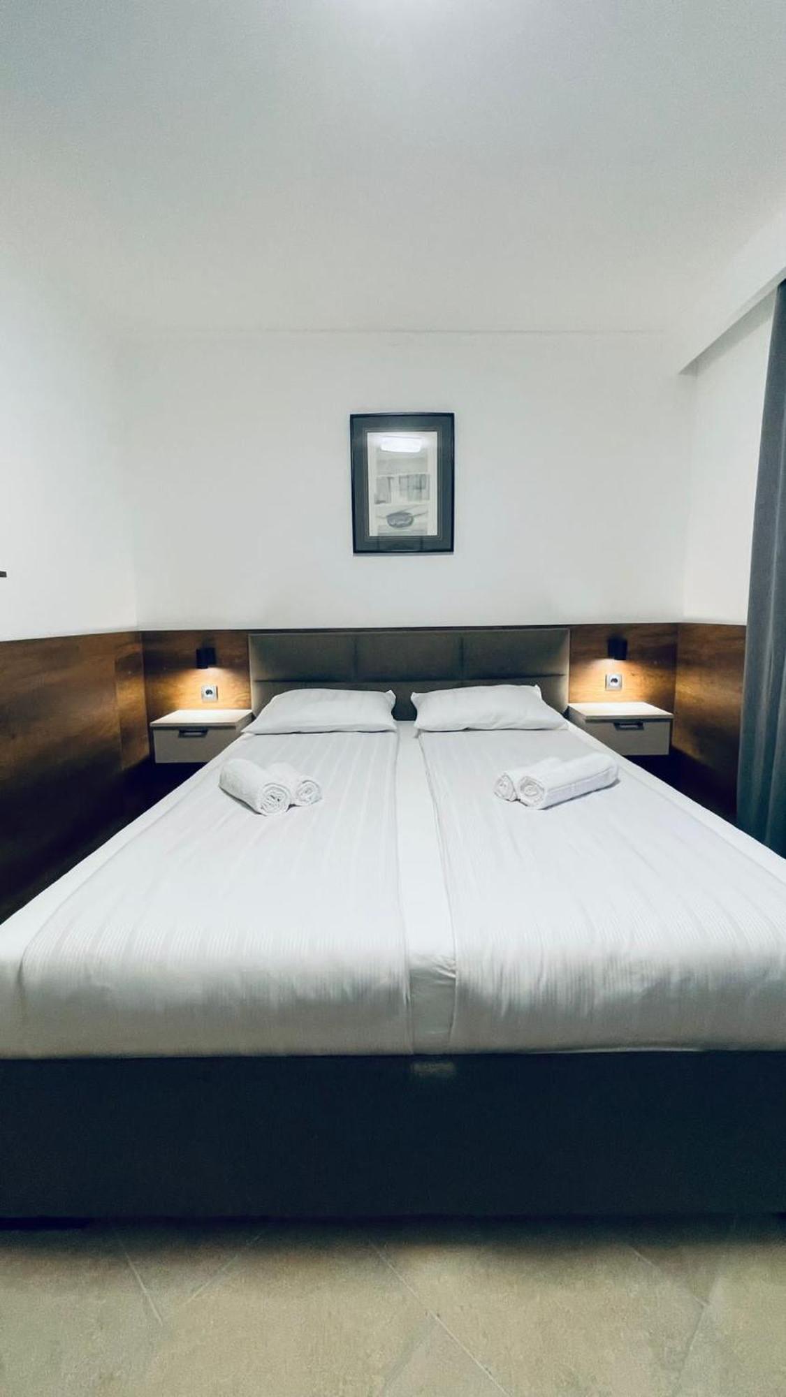 Kollar D Guest House - Prenociste Rooms Subotica Exterior foto